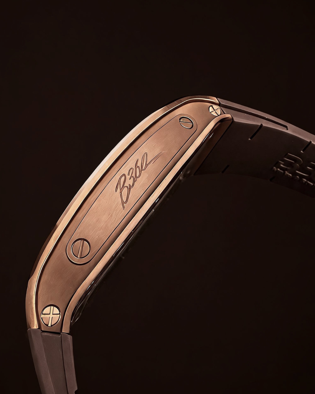 B360 Abraj Al-kuwait Bronze Edition
